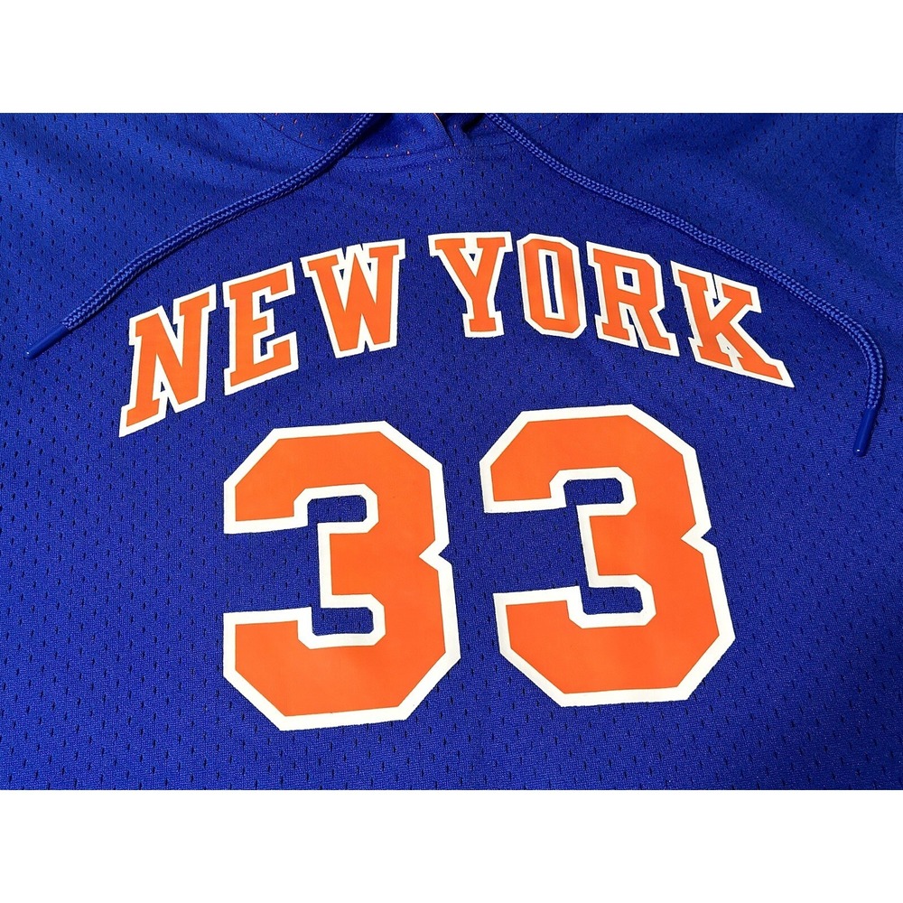 New York Knicks Patrick Ewing #33 Mitchell & Ness HWC Mesh Short Sleeve Hoodie - Picture 4 of 4